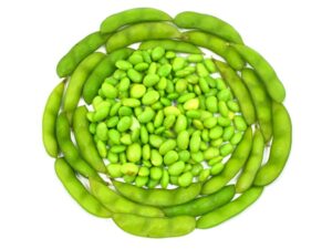 Edamame seeds shelled and non shelled